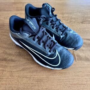 Nike Vapor Youth Cleats Size 2.5Y